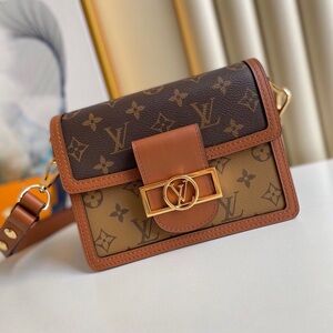 🧚🏻‍♀️Louis Vuitton 🧚🏻‍♀️Dauphine Monogram Shoulder Bag